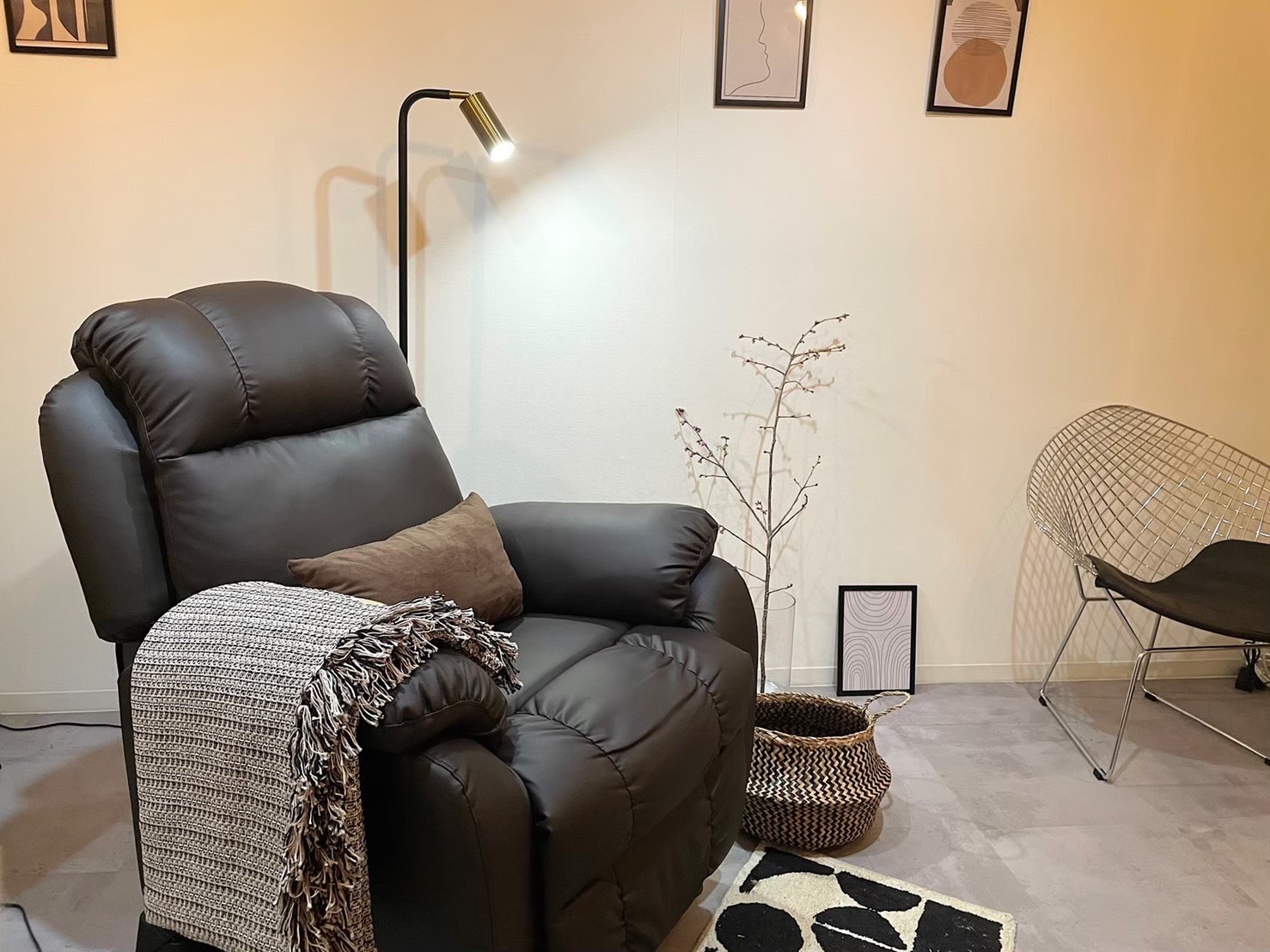 アイリストがもらえる手当